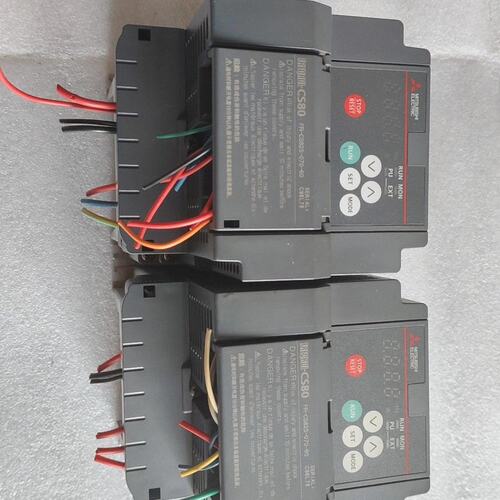 议价FR-CS82S-070-60变频器 0.75kw可维修