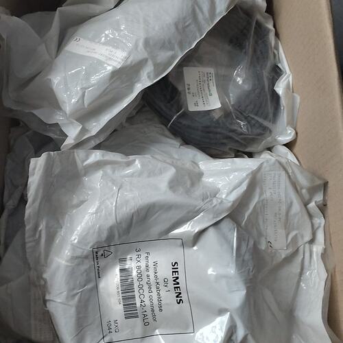 议价3RX8000-0CC42-1AL0工业连接线，正可维修