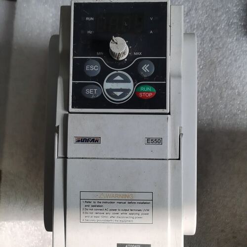 议价四方变频器E550-4T0040L 4kw380V 白色可维修