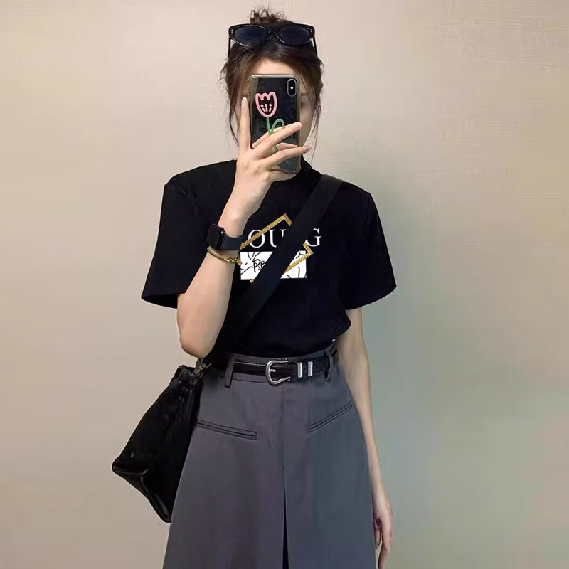 夏季短袖纯棉白色t恤女2026新款爆款小众独特初中生上衣宽松体恤图片