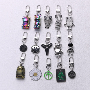 创意宇航员钥匙扣简约个性网红太空人挂件真皮汽车钥匙链圈男女