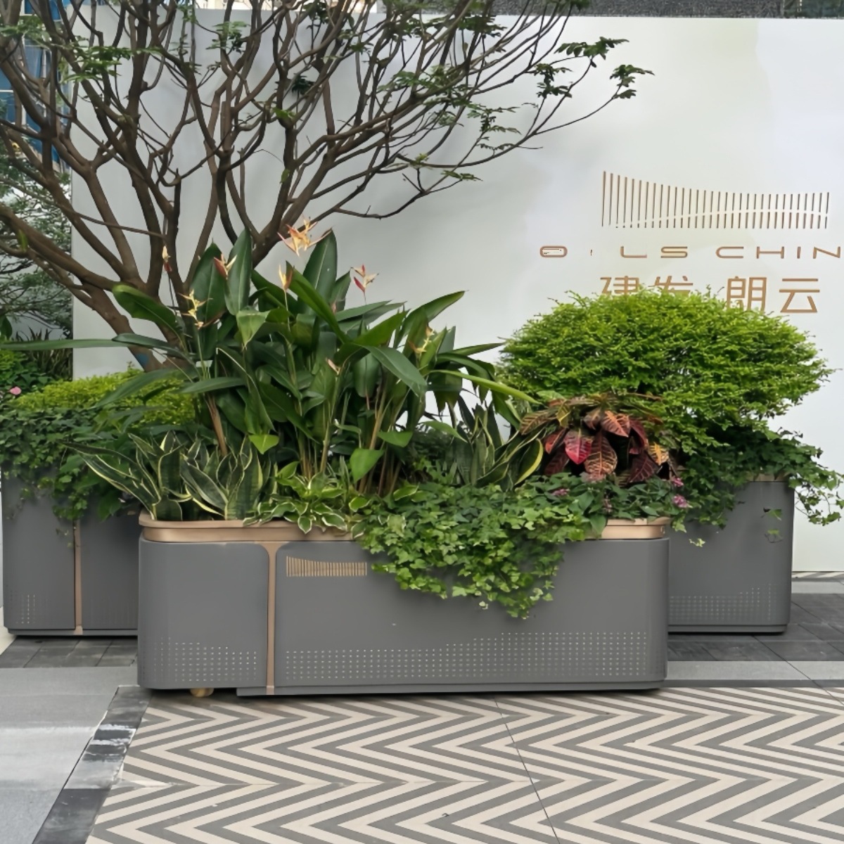 建发款式不锈钢户外花箱组合售楼部可移动花盆商业街隔断花坛