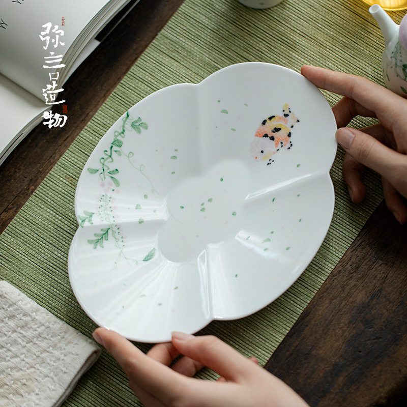 弥言白瓷手绘金鱼壶承茶托