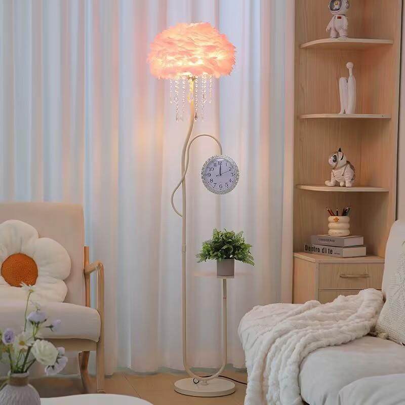 奶油风落地灯客厅沙发旁边置物架彩色羽毛氛围灯卧室高级感床头灯