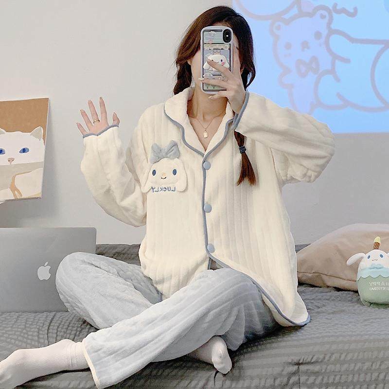 睡衣冬季女款家居服珊瑚绒开衫加厚秋冬款可爱2024年两件套装加绒