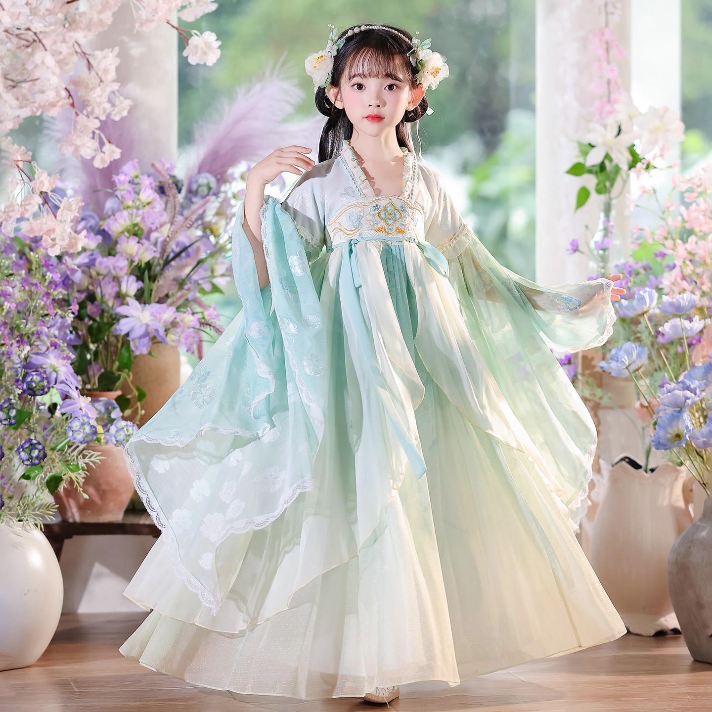 绿色女童汉服仙女古风儿童唐装2026新款大童小女孩日常洋装夏季