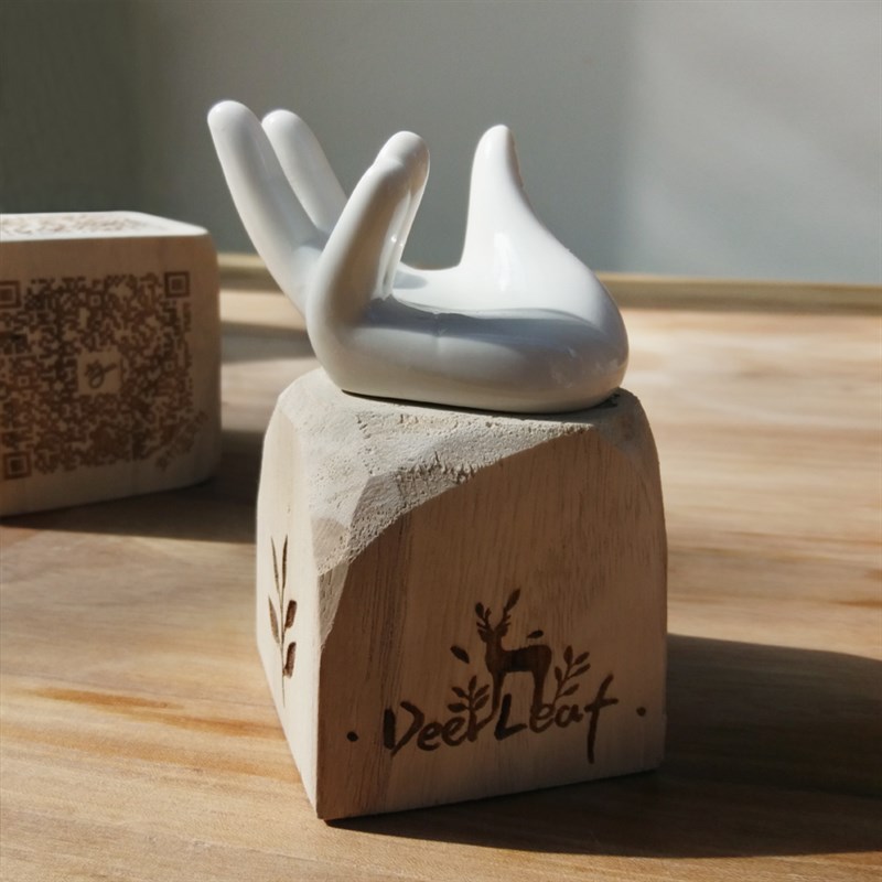 二维码支付牌木块雕刻标价牌支付宝收款提示牌台卡展示牌定制