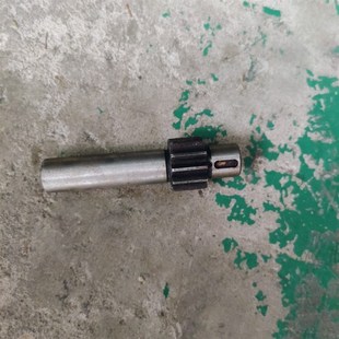 上海第二机床厂L-3 车床配件6016齿轴Z12 M2.25总长110