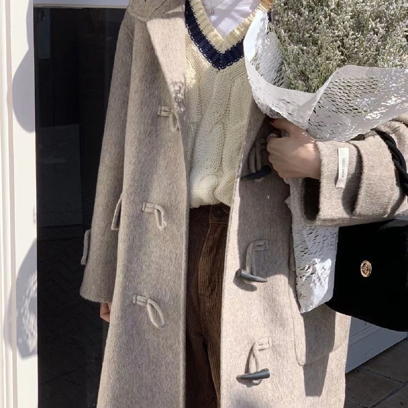 现货秋冬连帽牛角扣外套女阿尔巴卡长毛双面羊绒羊毛大衣女加厚长