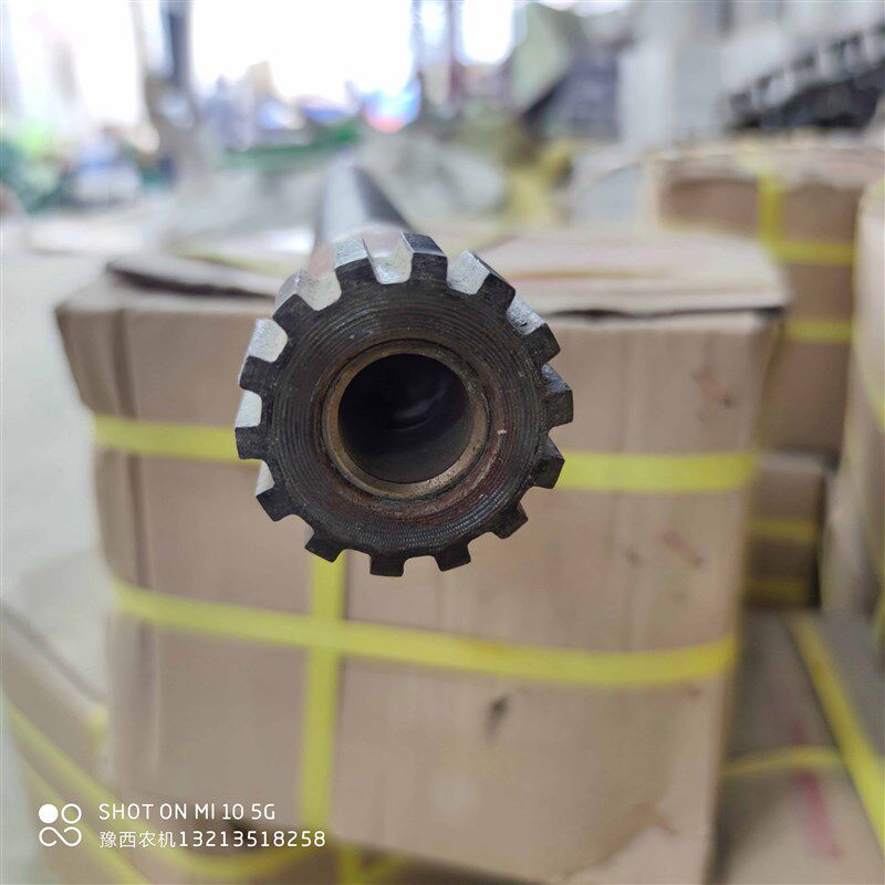 现货天津 天拖550 720 820拖拉机变速箱齿轮 轴 动力输主Z动轴