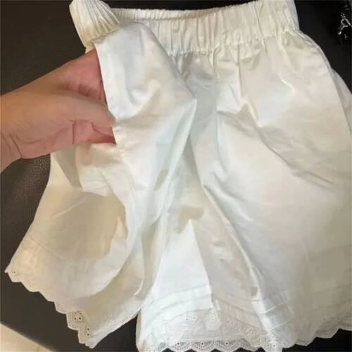 纯色蕾丝拼接休闲短裤不易变形