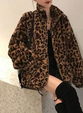 Loose Western style stand up collar jacket宽松洋气立领外套女