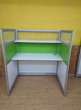 北京简约全封闭隔一音对一习训桌单双人学MGI习培桌屏风隔断加高