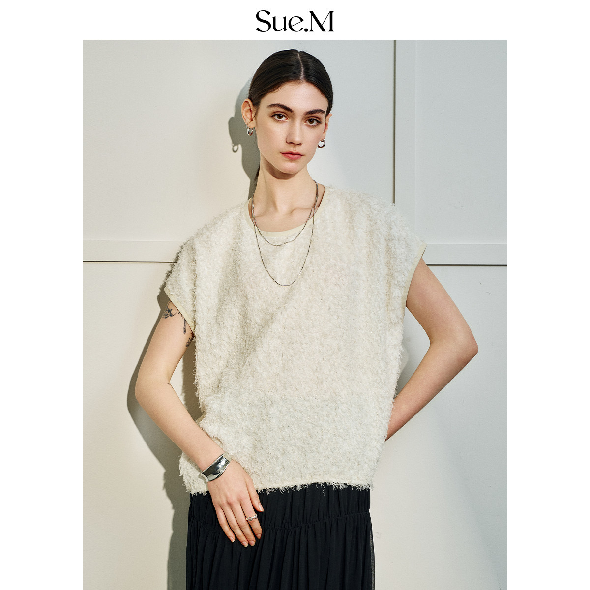 Sue.M 轻薄透气飘逸灵动流苏羽毛小衫 圆领上衣女松弛感气质t恤女,女装/女士精品,T恤,淘宝优惠券,粉丝福利购,淘宝优惠卷