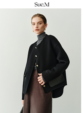 Sue.M 拼皮圆领黑色短款毛呢大衣25秋冬新款高支羊毛绒软糯外套女