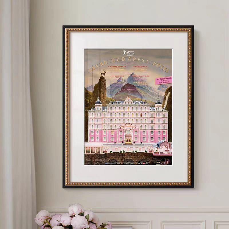 法式复古挂画美式轻奢客厅餐厅玄关壁画法式装饰画布达佩斯大饭店图片