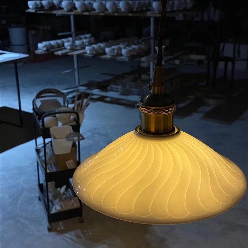 半闲甄选茶室书房人文氛围感刻纹C陶瓷灯罩软装搭配吊灯空间设计,家装灯饰光源,卧室/书房吊灯,淘宝优惠券,粉丝福利购,淘宝优惠卷