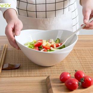 A large bowl of ceramic household tableware salad bowl lar