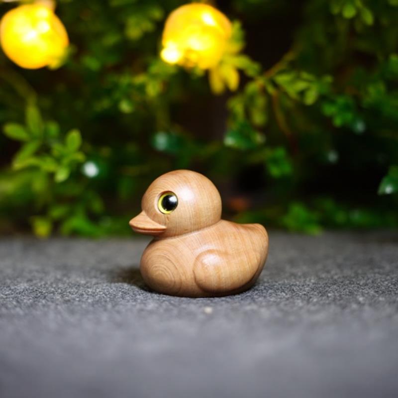 创意文玩实木雕刻崖柏木鸭子旺桃花摆阵装饰摆件