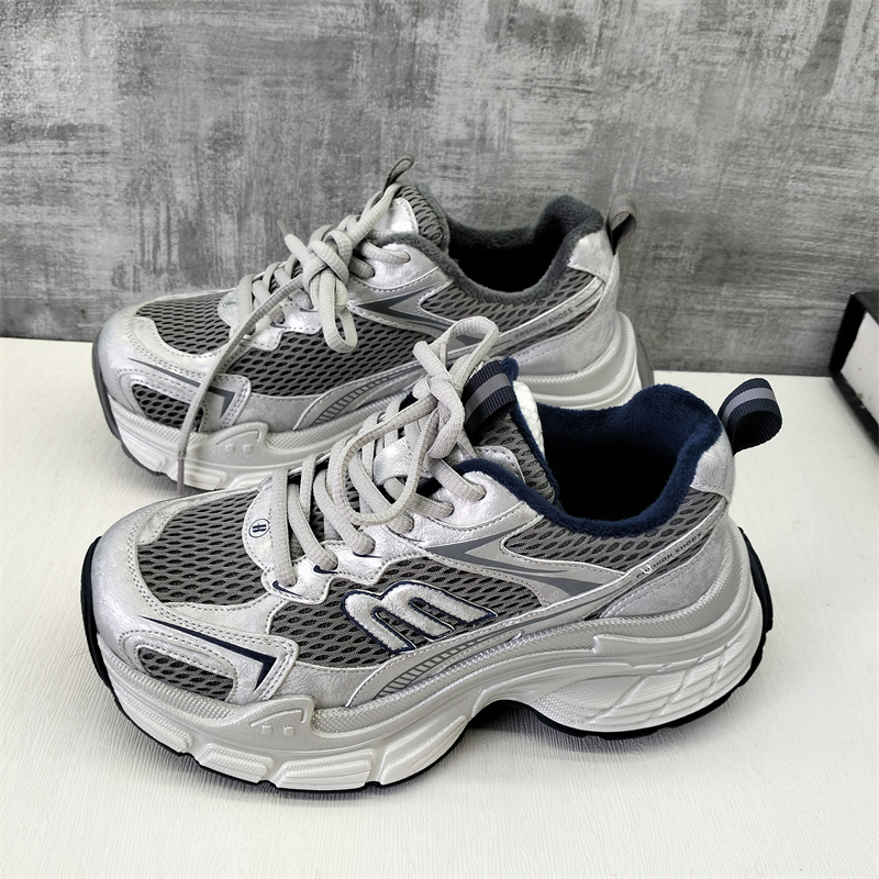 撤柜处理折扣真皮女鞋2025冬新款时尚加绒老爹鞋小个子增高女棉鞋