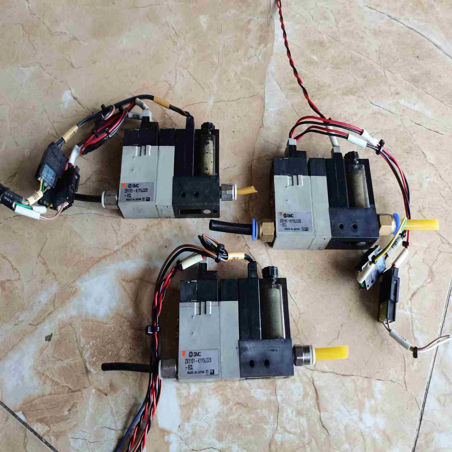拆机SMC真空发生嚣ZX1101-K1Y5L0ZB-ECL【议价】