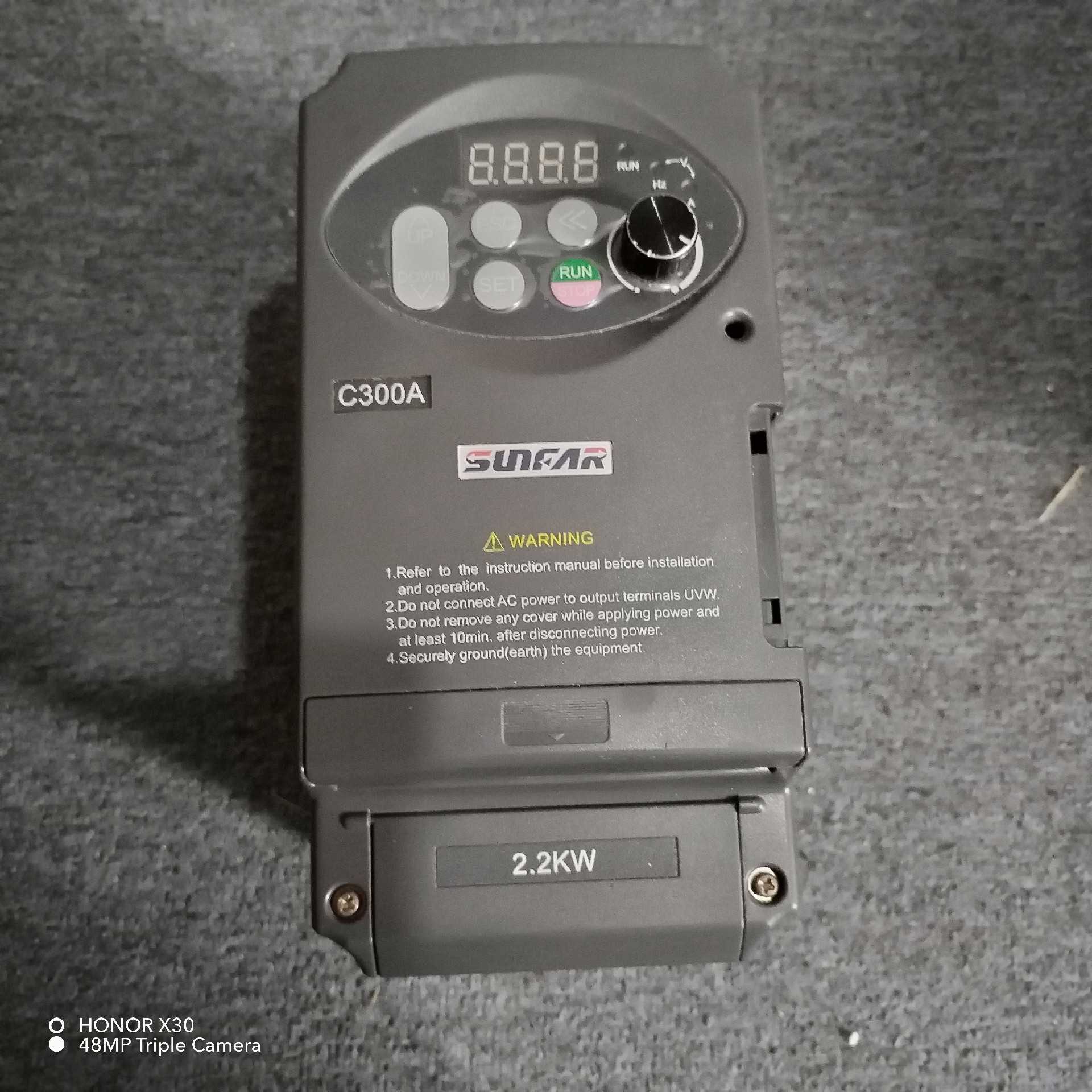 【顺庆】拆机四方C300A变频器，2.2KW 220V。【议价】