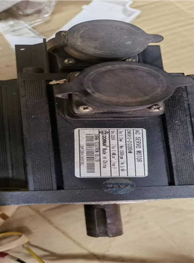 东菱伺服1.2KW电机DNKA13-01D2BBAM的联（反映电子）