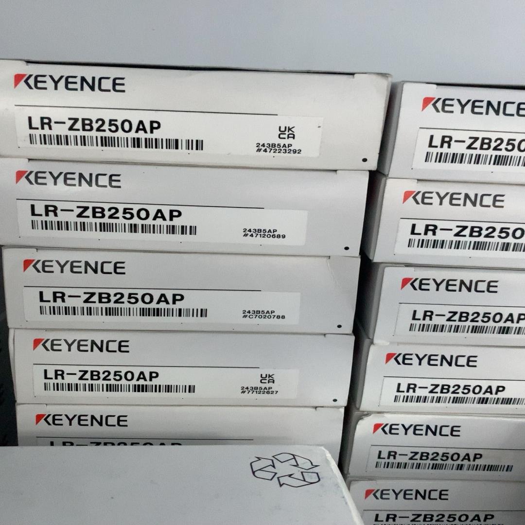 （议价）士传感器LR-ZB250AP。LR-ZB250AN。全新