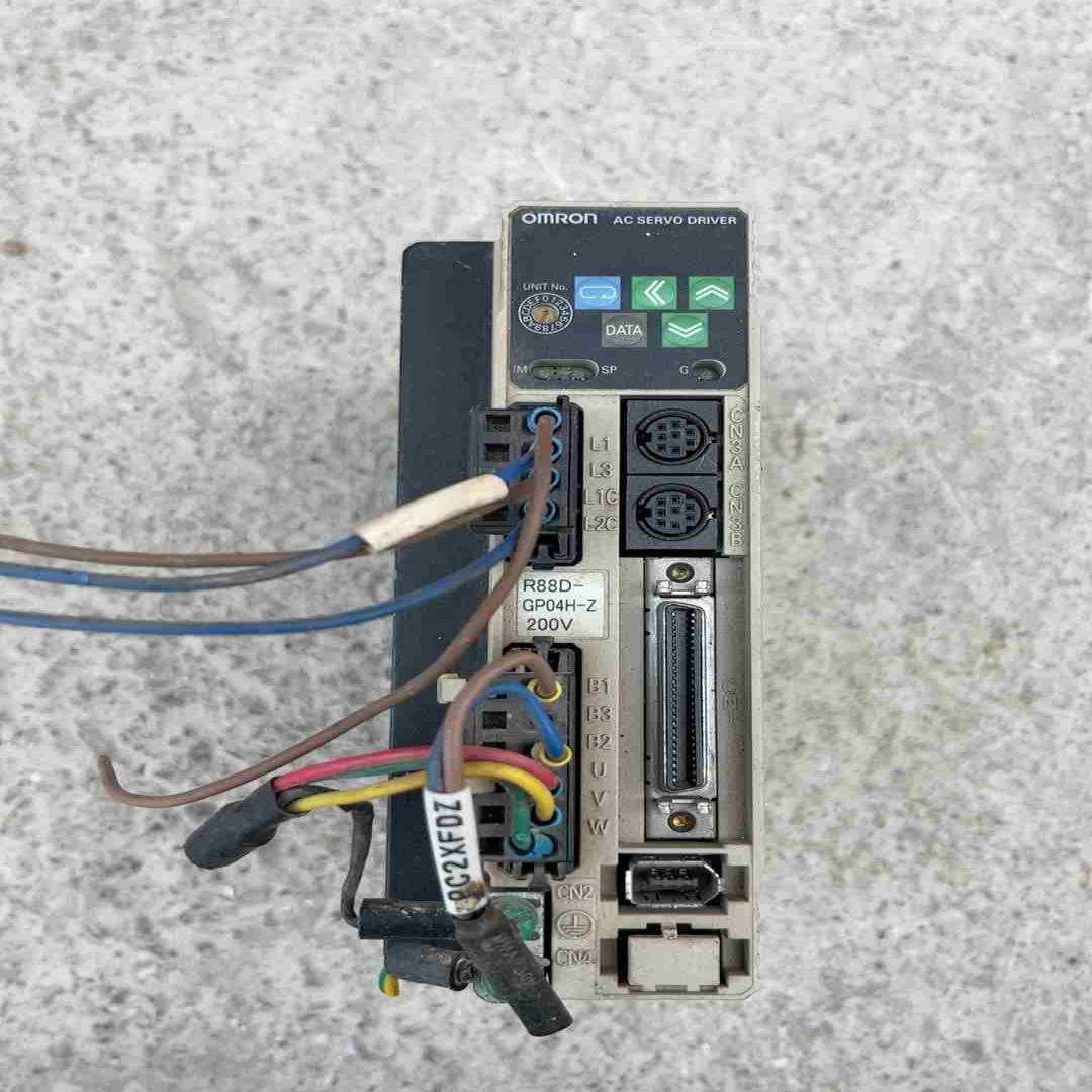R88D-GP04H-Z 400W 驱动器 实图拍摄议价