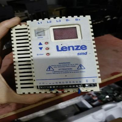 伦茨变频器 ESMD402L4TXA （4kw）一台 成色如（憨憨电子）