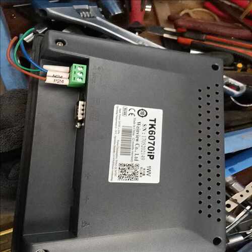 威纶触摸屏TK6071iP  TK6070iH装机一次没用，（耶耶电子）