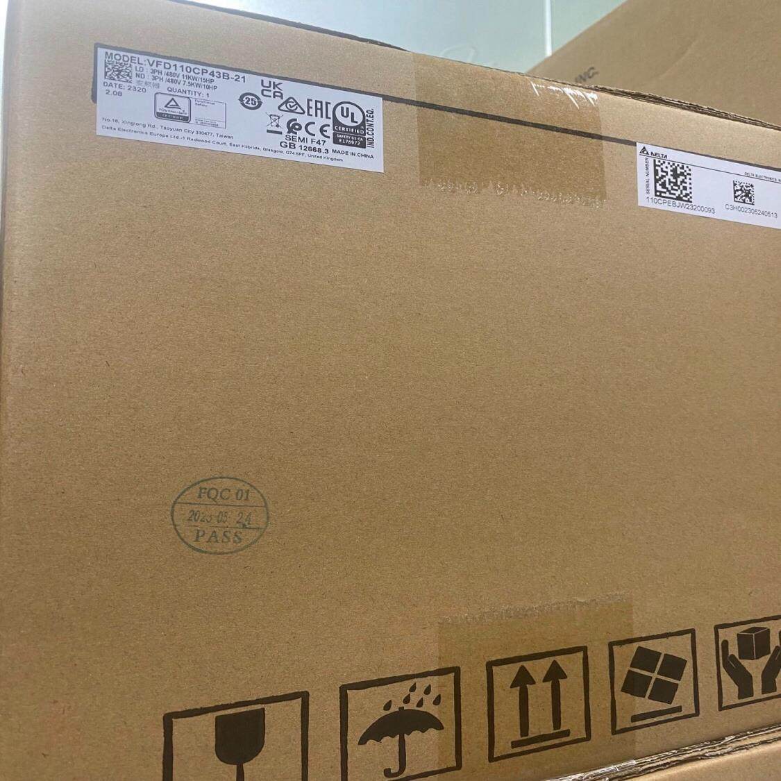 台达变频器VFD110CP43B-21 11KW(崽崽配件）