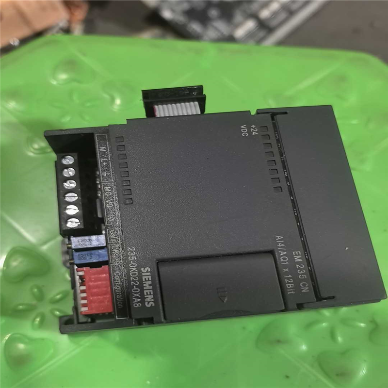 【顺庆】西门子6ES7-235-0KD22-0XA8，未使用过，没包【议价】