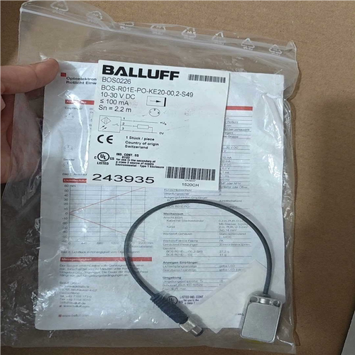 询价~BALLUFF全新原装BOS0226巴鲁夫光电开关BOS R