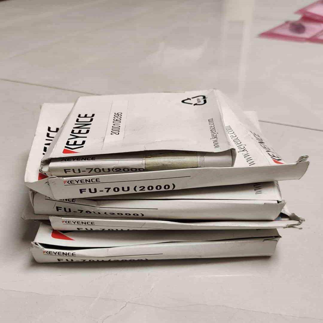 【汇生】基恩士FU-70U（2000）光纤，基恩士配件，共3个，标价【