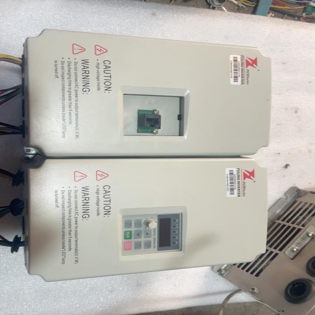 议~富凌变频器DZB300B003.7L4A两台3.7千瓦