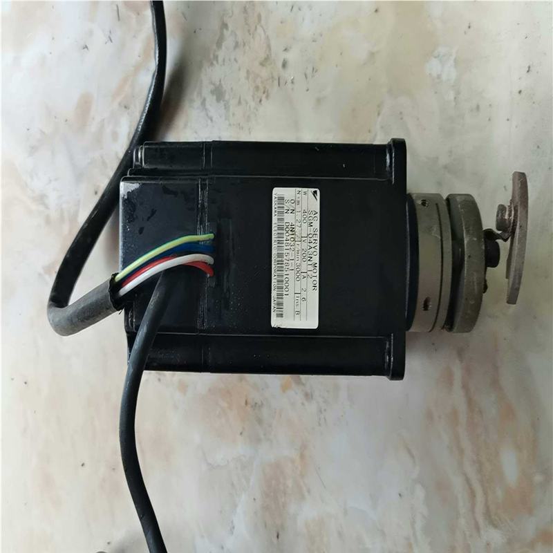 安川伺服电机SGM-04A3NT12拆机，成色如图（夫美商行）