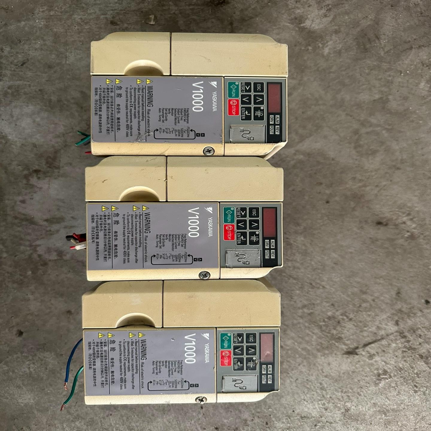 安川V1000变频器CIMR-VB4A0004BBA 1.5(崽崽配件）