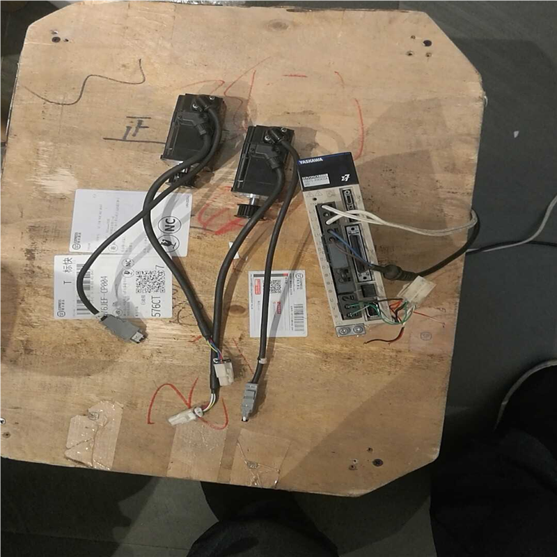 SGM7J-01AFC6S. SGD7S-R90A00A00(崽崽配件）