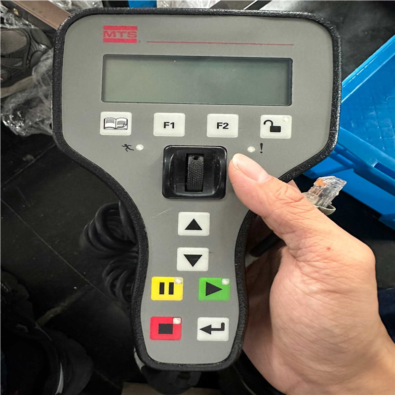 MTS Systems Corp 14000手操控制器，成色（憨憨电子）