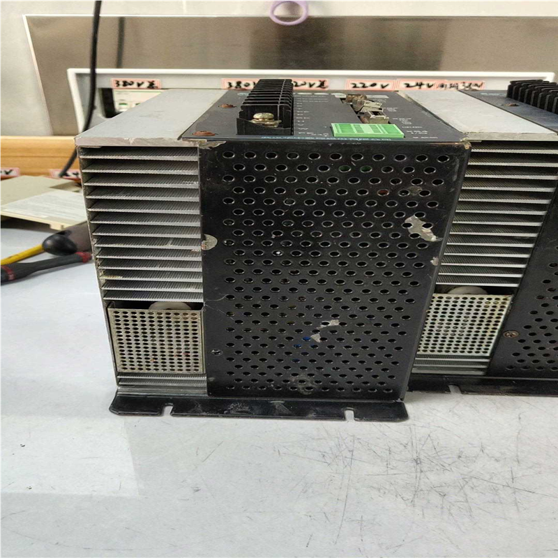 议~华中数控伺服驱动器，HSV－16L－050，实物拍摄，成色如