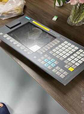 西门子触摸屏6FC5370-3AM03-0CA0全新的没有使（瓠子电子）