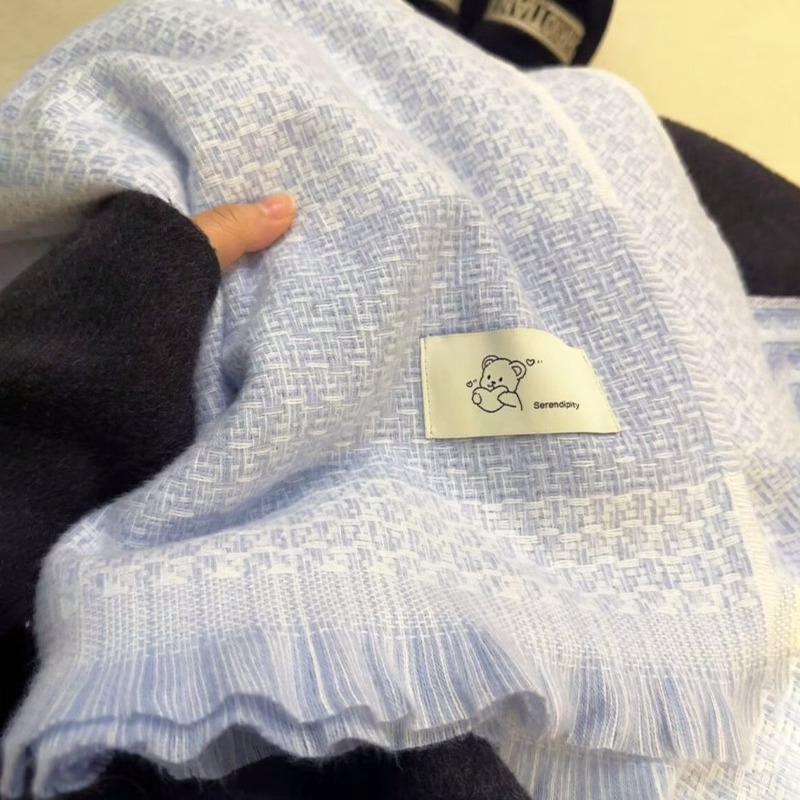 软糯糯蓝色围巾女款新款