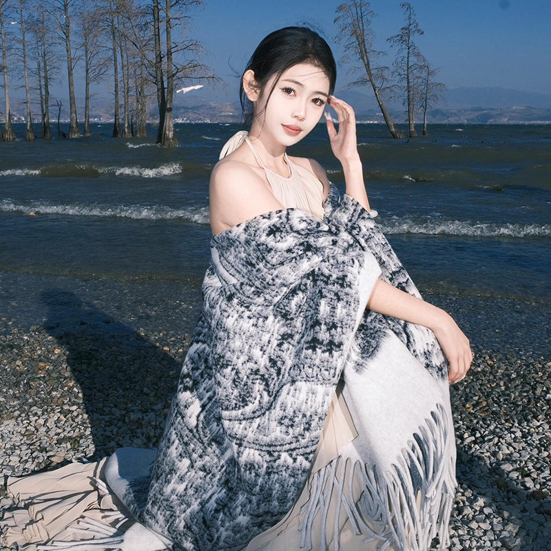 绝美水墨披肩一披氛围感拉满！