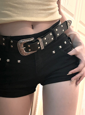 黑色腰带女2026新款辣妹雕花铆钉针扣时尚皮带设计感美式复古裤带