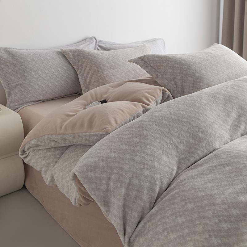 A类冬天纯色加厚牛奶绒四件套榻榻米床笠珊瑚短毛绒被套定做订制3