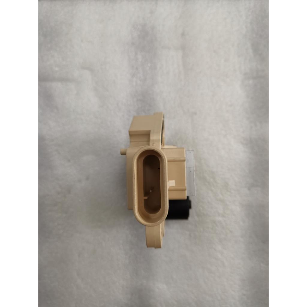 适用现代666215VS48卡特日立7挖掘0挖机50-59勾机218伏发电机调节