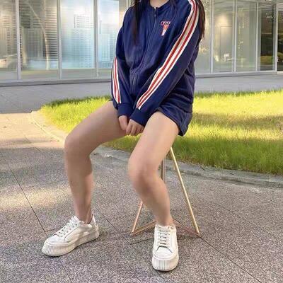 老人行拐杖子椅两用凳VLG子多功能可坐山手杖户外折叠椅爬带山登