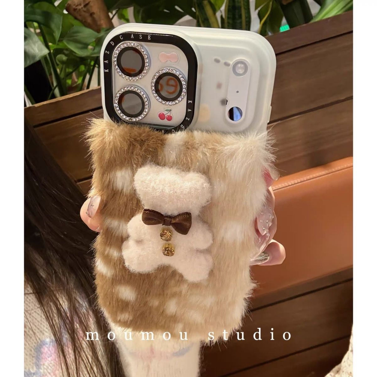 秋冬可爱豹纹毛绒立体蝴蝶结小熊适用苹果17promax新款iPhone16promax手机壳15pm高级感17少女14卡通13保护套