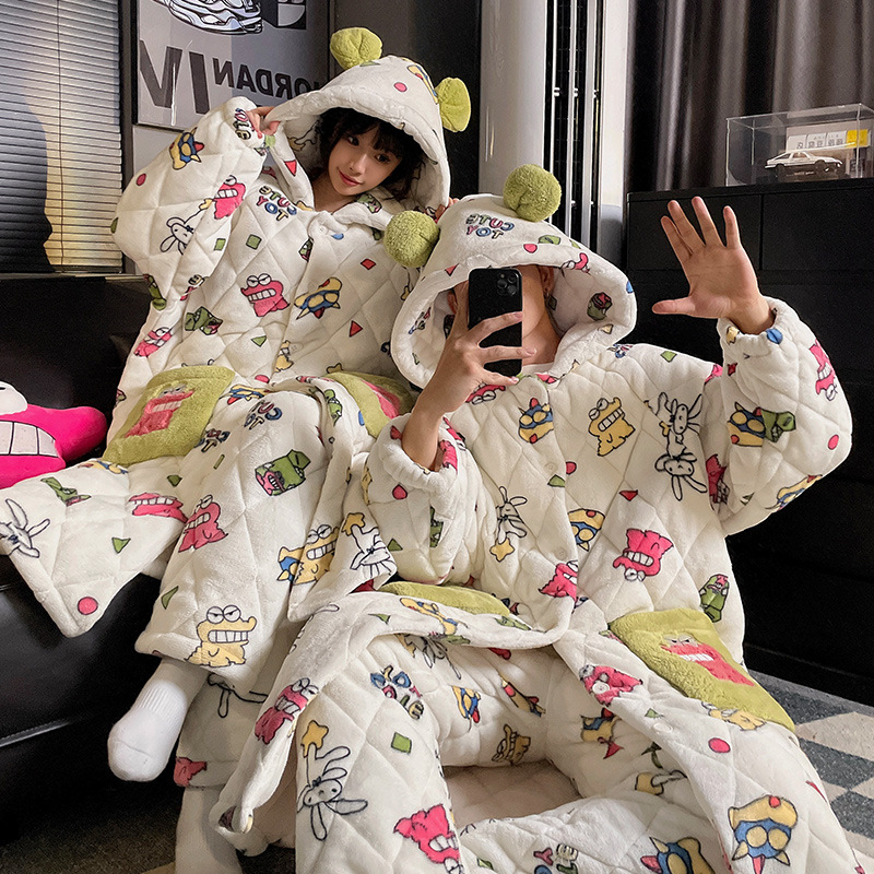 日本品质三层夹棉情侣蜡笔小新睡衣女冬季新款珊瑚绒法兰绒保暖家